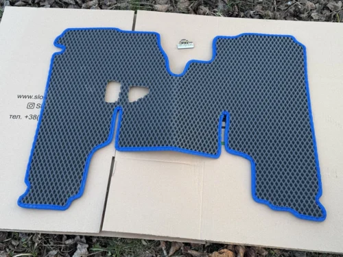 EVA Килимок до трактора МТЗ-80. Малої Кабіни (Синій, Без вуха)