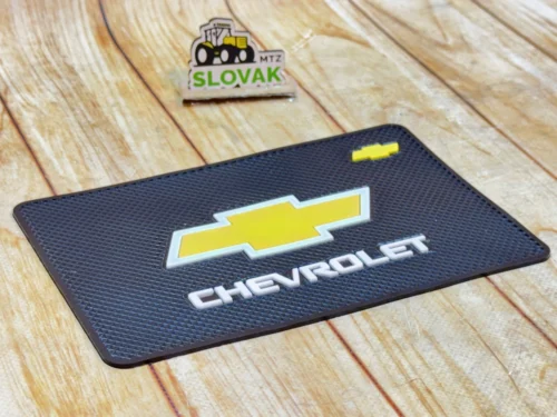 Антиковзний килимок торпеди під телефон "CHEVROLET"