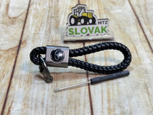 Кожаный брелок с карабином с логотипом DAEWOO цвет Черный