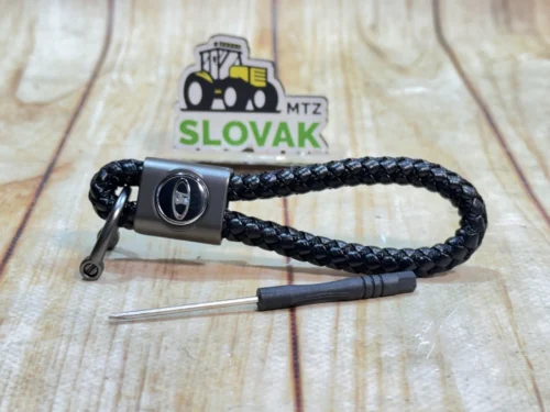 Кожаный брелок с карабином с логотипом LADA  цвет Черный