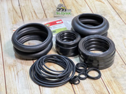 Ремкомплект (арт 1830) переднього ведучого мосту Т-40 (ремкомплект резинок + чохли)