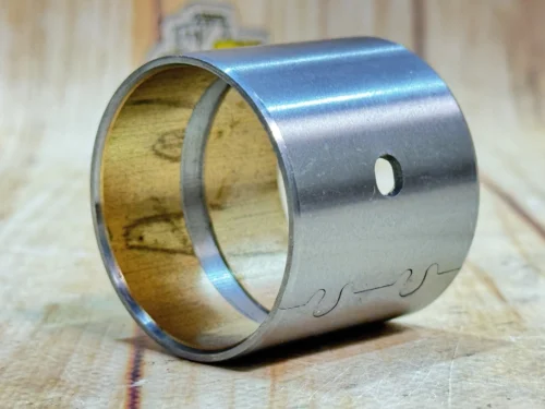 Втулка шатуна (D=38 мм) Д-240 на МТЗ. 240-1004115 (AGH)