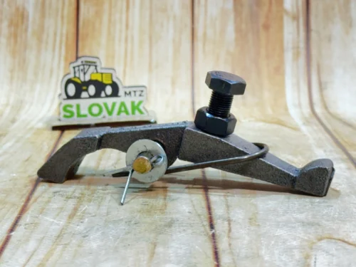 Лапка зчеплення корзини Т-16 в зборі (СШ20.21.116)