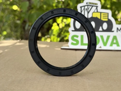 Сальник 70х90х10мм (манжет армований) (70*90)