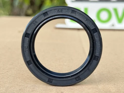 Сальник 38х52х7мм(манжет армований) (38*52)