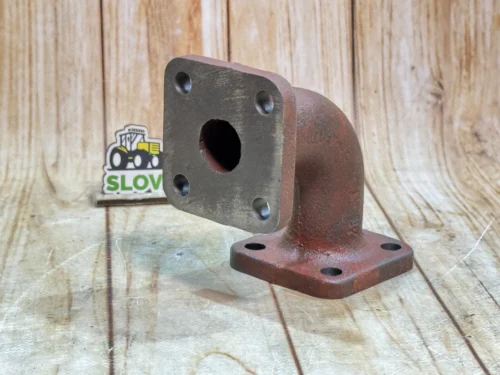 Патрубок МТЗ насоса НШ-32 (плоский) 50-4607096А