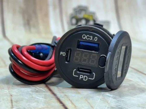 Адаптер USB зарядка Type-C PD + USB QC 3.0 з вольтметром (панельна, 12/24V)