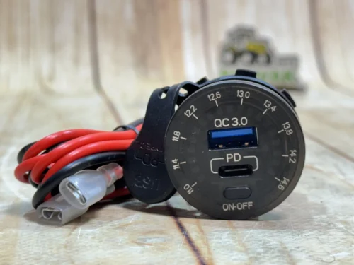 Адаптер USB зарядка Type-C PD + USB QC 3.0 з вольтметром (панельна, 12/24V)