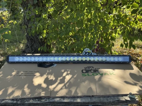 Пряма LED балка 270Вт 12–30В, 125,5×8 см, комбіноване світло з боковими габаритами