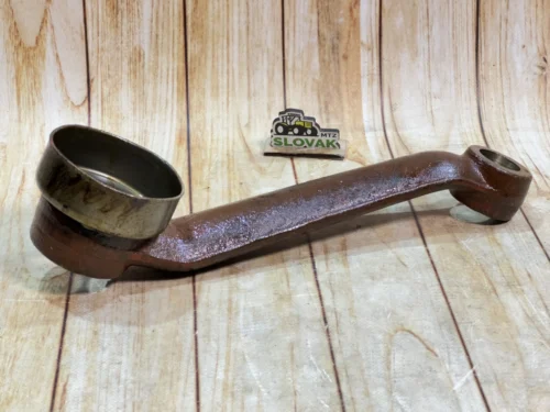 Сошник правий (важіль) рульового управління МТЗ (Оригінал) 70-3001040