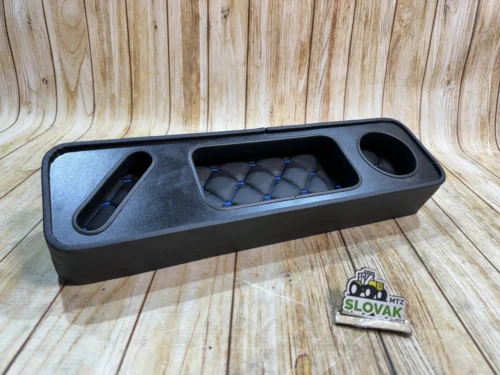 Поличка правої ручки дверей МТЗ (Україна) Синя обшивка