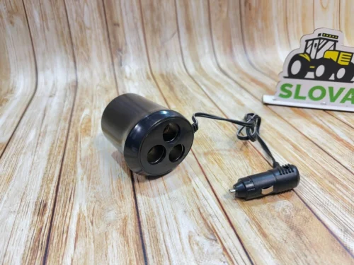 Автомобільний розгалужувач прикурювача 12В на 3 гнізда