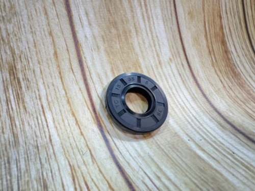 Сальник 15x35x5мм (манжет армований)