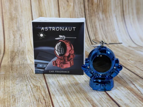 Автомобільний ароматизатор на торпедо Solar «Астронавт»