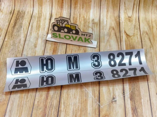 Комплект наклейок на капот трактора ЮМЗ "ЮМЗ 8271"