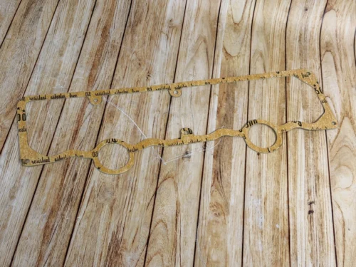 Прокладка МТЗ (Параніт) Угорщина 240-1003109 (клапанної кришки нижня)