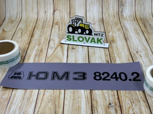 Наклейка на капот ЮМЗ (матова) "ЮМЗ-8240.2 сіра"