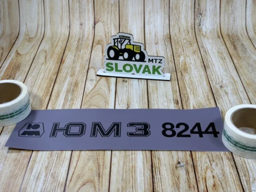 Наклейка на капот ЮМЗ (матова) "ЮМЗ-8244 сіра"