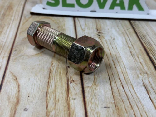 Болт з гайкою в зборі заднього колеса МТЗ (А) (кат.40-3104021А)