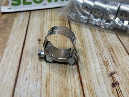 Хомут нержавіючий "силовий" 20мм Квант 32-35мм