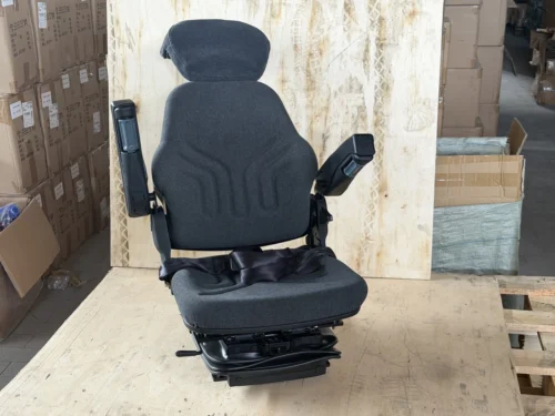 Сидіння тракторне XJM-1504 Fabric з підлокітниками та пневмопідвіскою